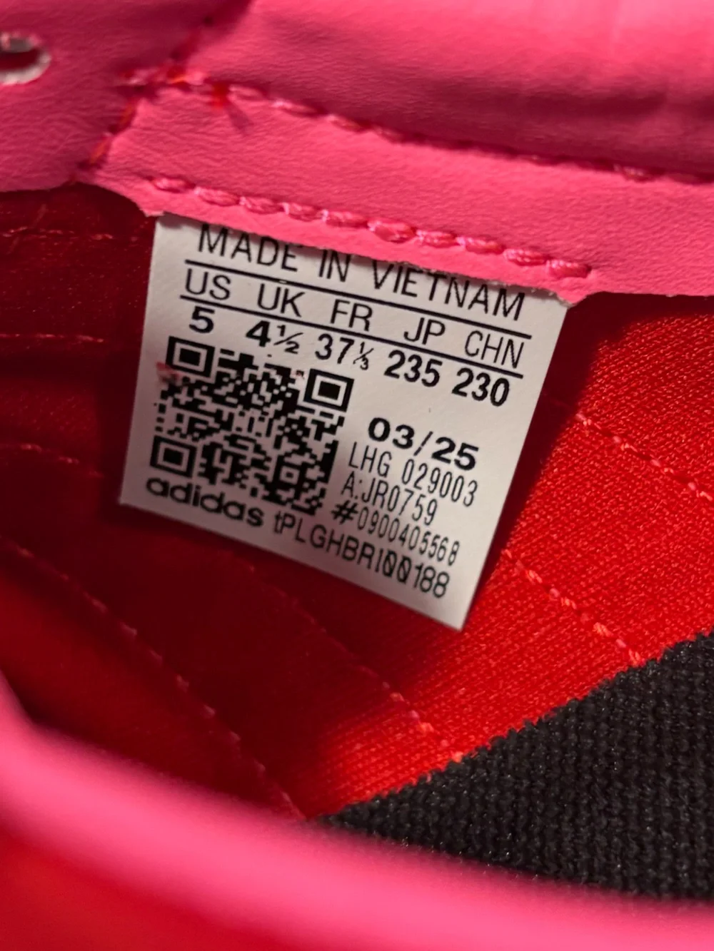Adidas Barreda Decode Shoe Youth US Size 5 same as W US Size 6 Red Pink Sneaker